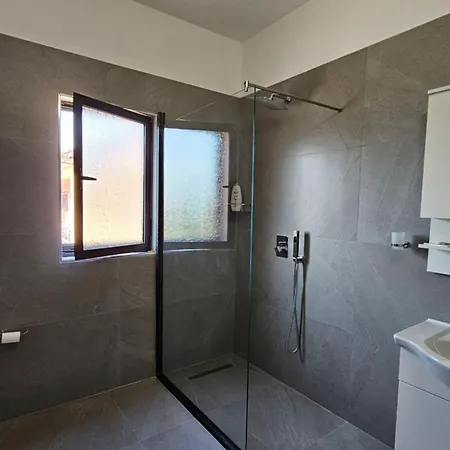 Fani's Lägenhet Durrës